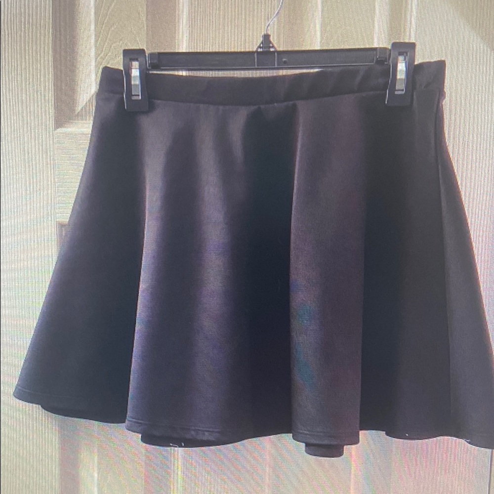 Elegant Black Women's Skirt